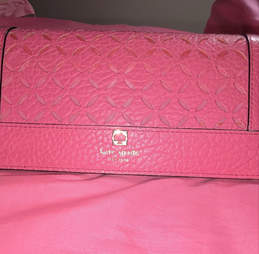 Kate Spade Pink Perri Lane Leather Women's Wallet - Picture 14 of 16